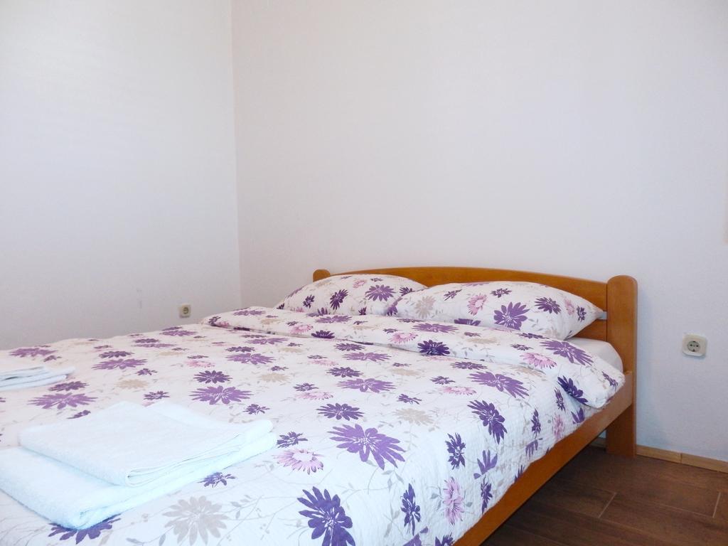 Apartments Idila 梅杜林 外观 照片